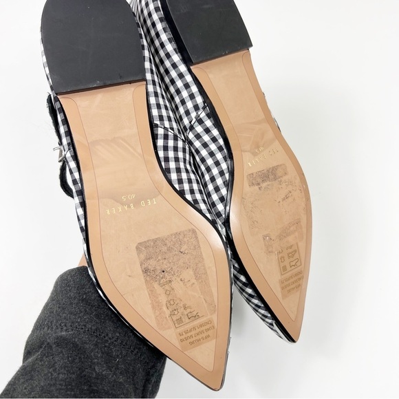 Ted Baker Hujig Gingham Mary Jane Flats
Pointed Toe Size 40.5 NEW - Picture 6 of 6